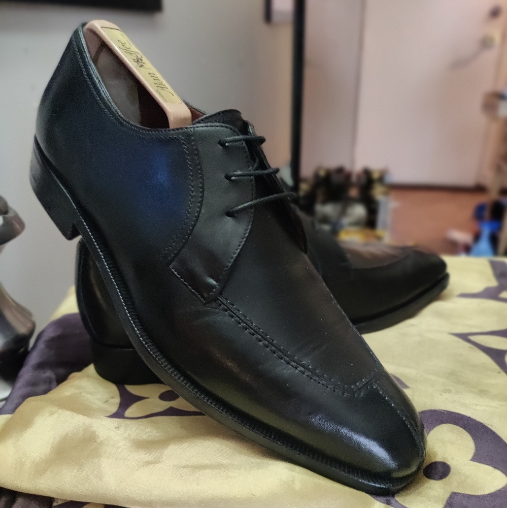 A. Testoni split toe derbys - Picture 6 of 12